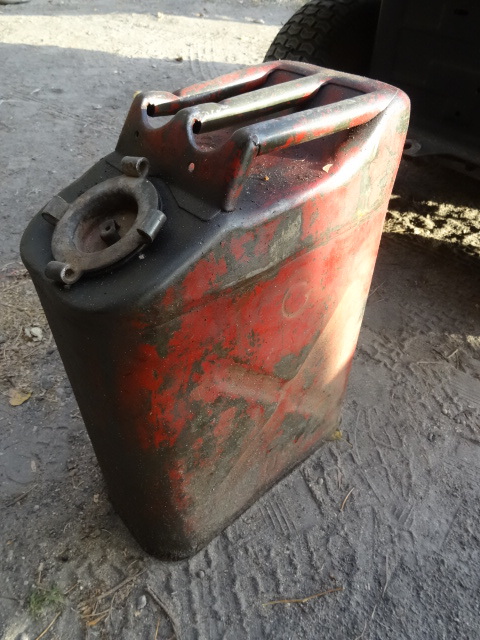 Gas can