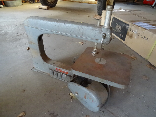 Scroll saw