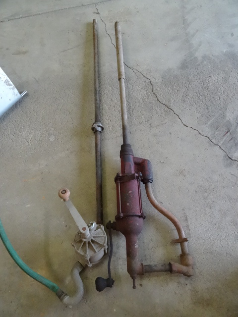 Barrel pumps