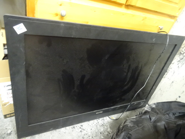 42 Sanyo Television Receiver