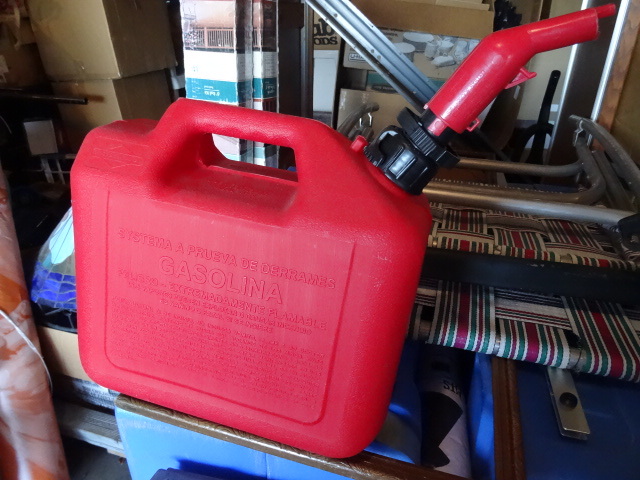 2.5 Gal. Gas Can