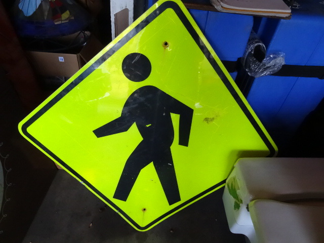 Aluminum Cross Walk Sign 41