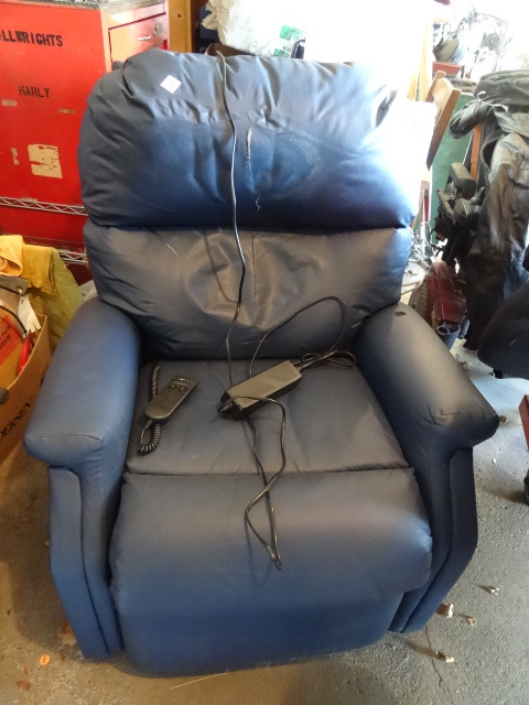 Lazyboy Lift Chair