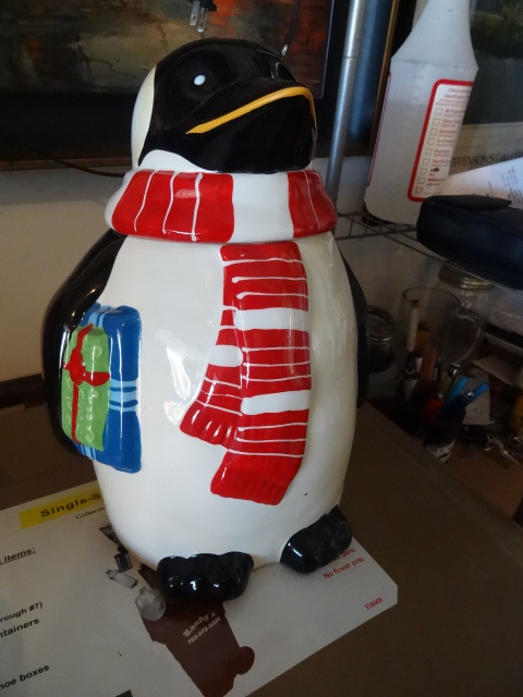 Penguin Cookie Jar