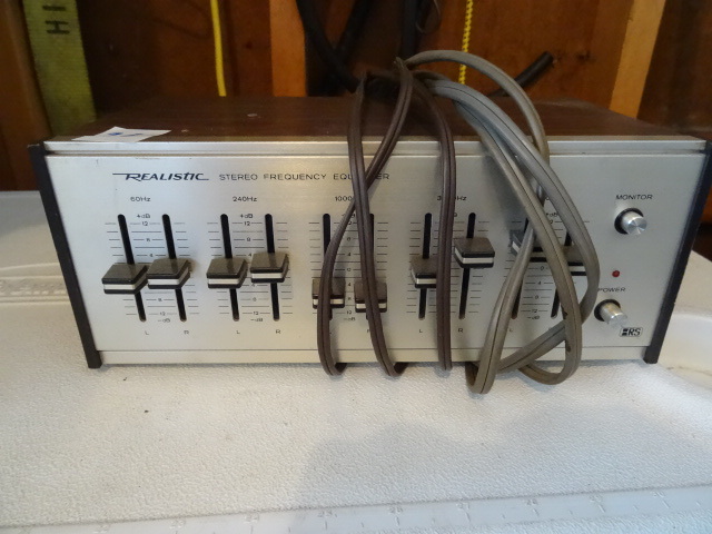 Realistic Stereo Frequency Equalizer