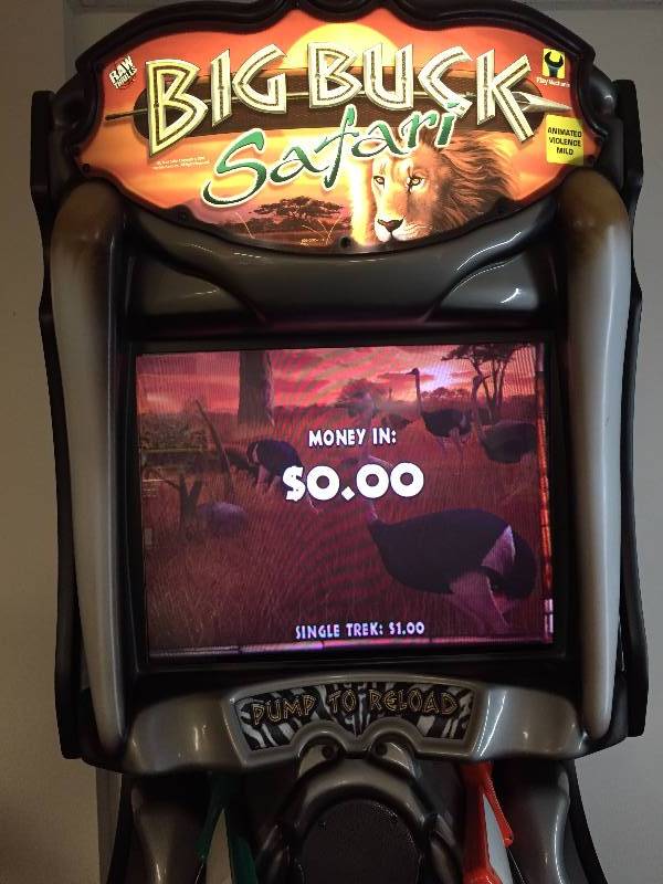 lot 4 image: Big Buck Hunter Safari Video Game