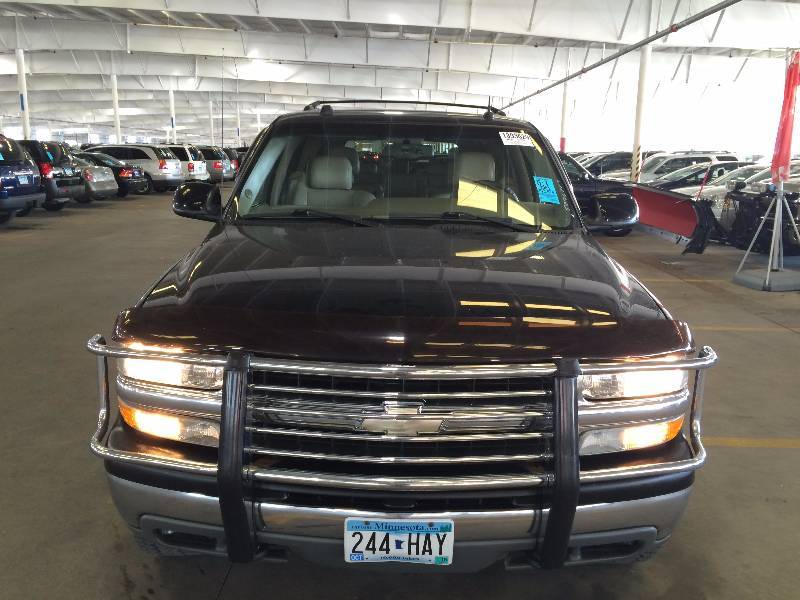 2004 Chevrolet Suburban 2500 LT 6.0L