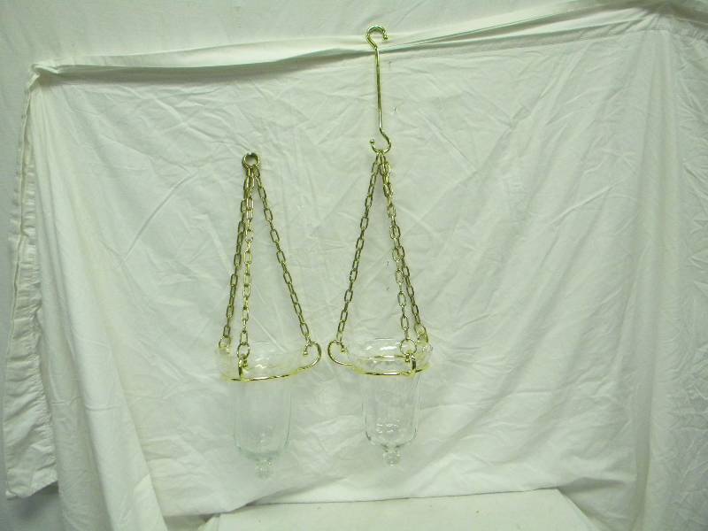 lot 204 image: Partylite Wall Sconces
