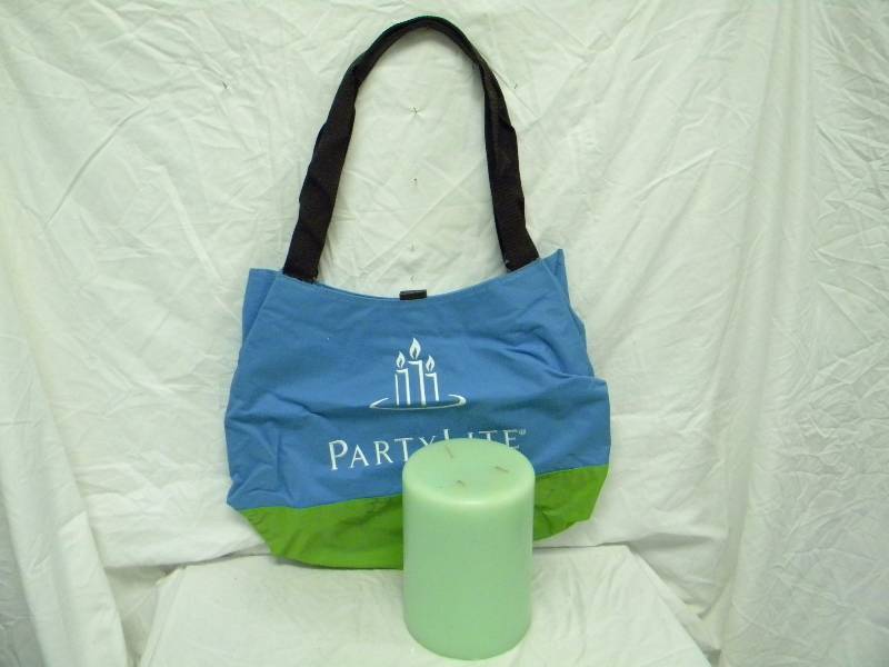 lot 208 image: Partylite Canvas Bag and Large Candle