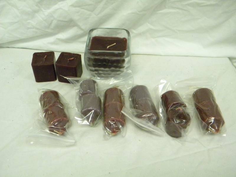 lot 225 image: Partylite Candle Lot