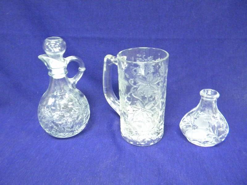 lot 271 image: Princess House Mug, Vase and Oil Bottle