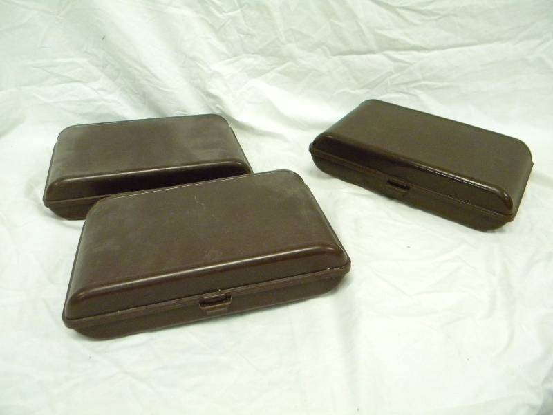 lot 306 image: Tupperware Travel Meal Boxes