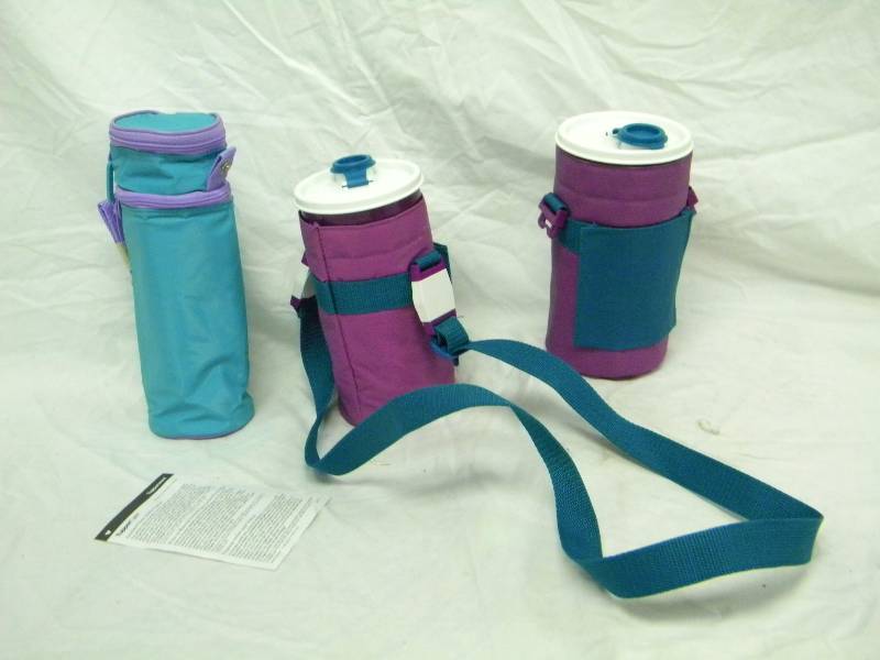 lot 321 image: Tupperware Travel Bottle Holder Lot