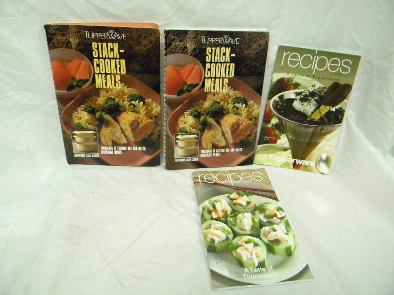 lot 351 image: Tupperware Recipe Book Lot