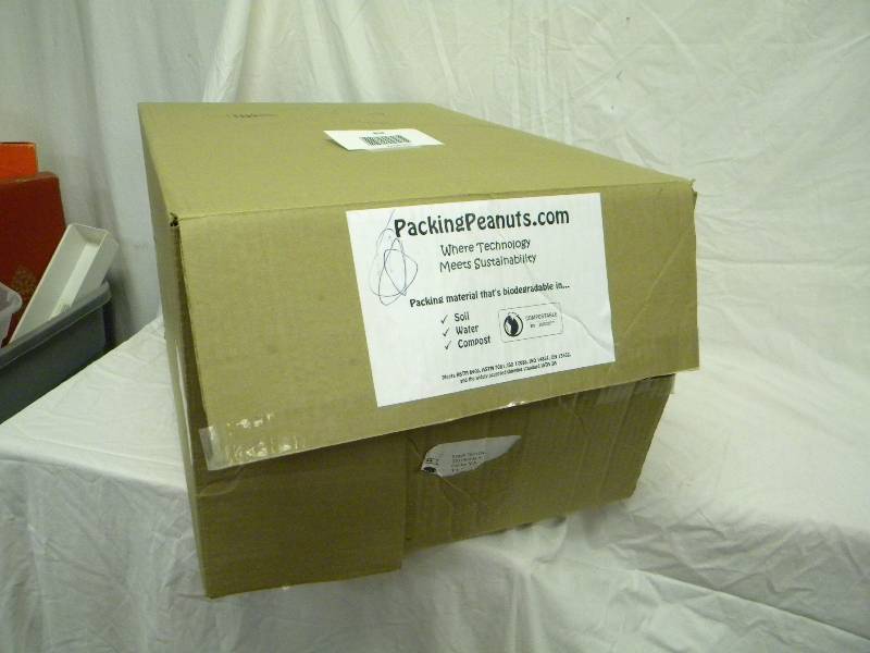 lot 358 image: Packing Material in Box
