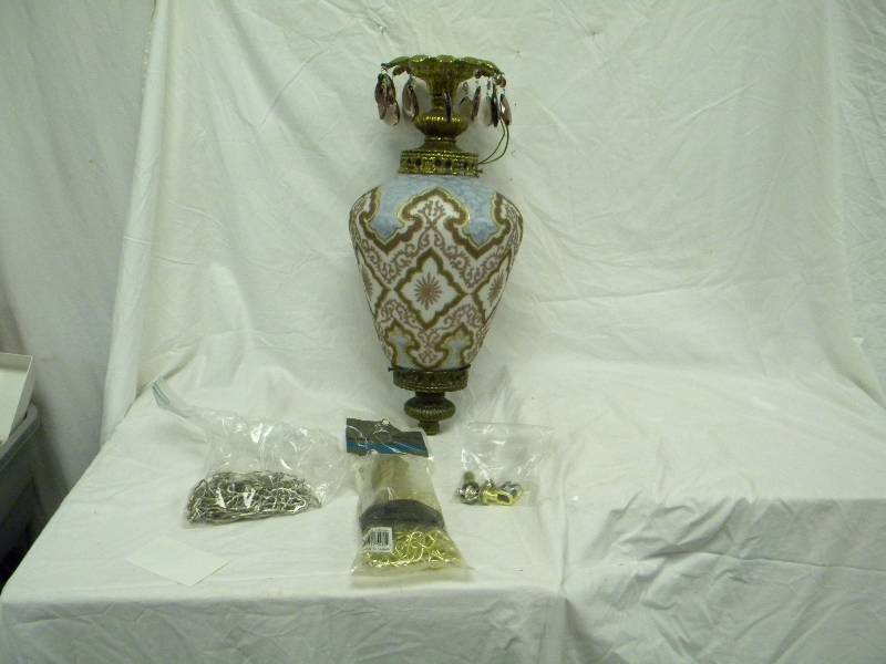 lot 389 image: Vintage Falkenstein Hanging Lamp
