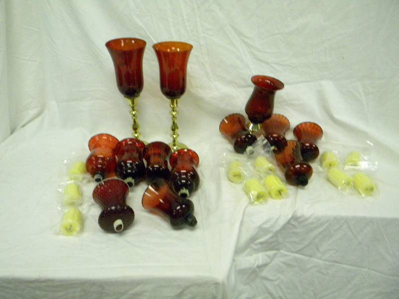 lot 401 image: Home Interiors Votive Candelabra Lot