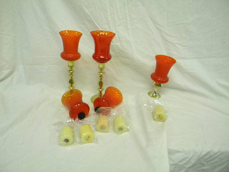 lot 404 image: Home Interiors Votive Candelabra Lot