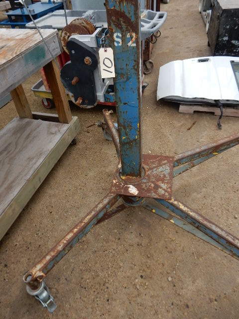 1000 Lb Capacity Hoist.. No brand name