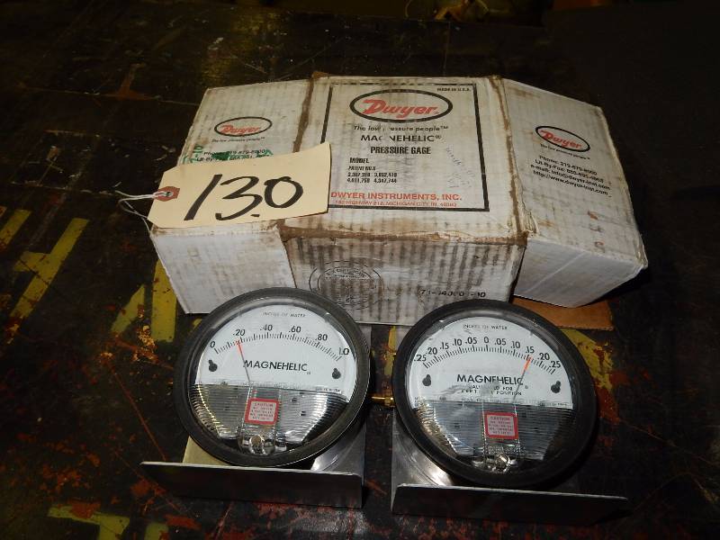 2, DWYER, MAGNEHELIC gauges