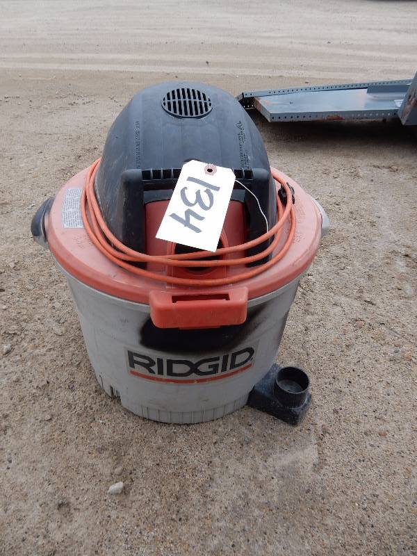RIDGID, 3.5 H.P.. 9 Gallon WetDry Vac.
