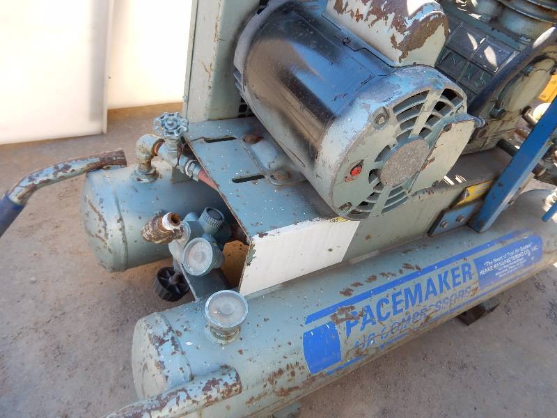 Heavy Duty Pacemaker, double Tank Air Compressor.  Untested. Single wheel and handles for ease of transport