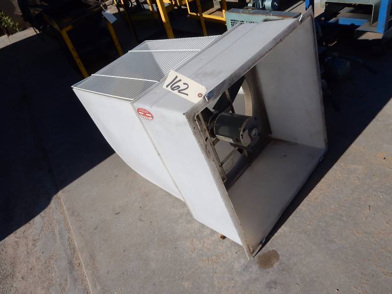 PRUDEN, Fan. 13 H.P. GE Motor.  24in fan and deep plastic housing
