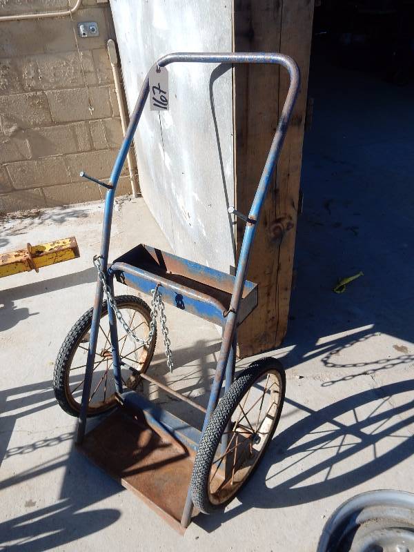2 Tank cart with spoked wheels