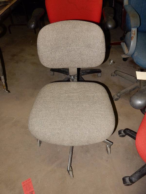 8 office chairs