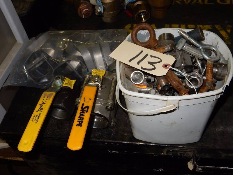 Clamps and 2 Sharpe Series 39036 valves.. 1000 psi