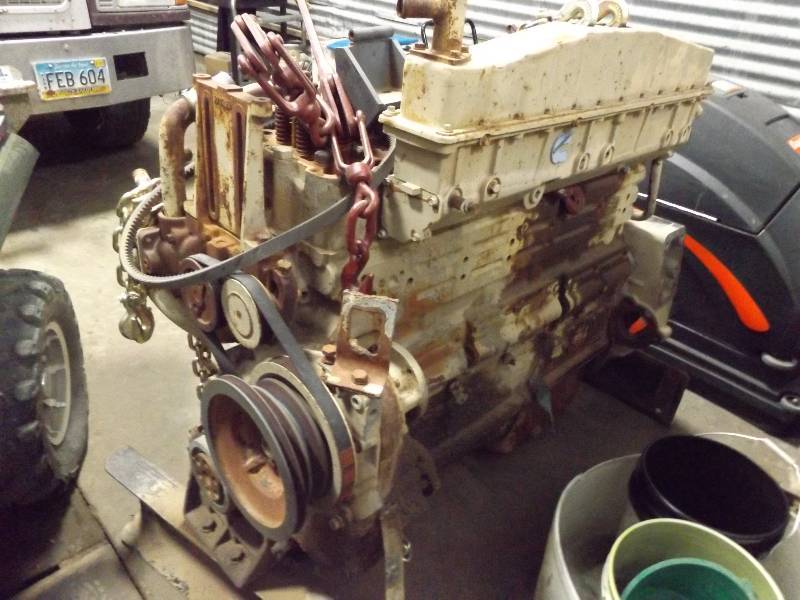 855 Cummins Engine