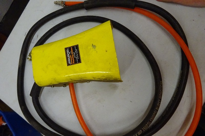 Pneumatic planishing pedal