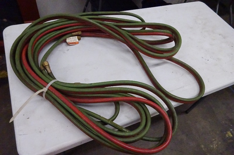Settling hoses