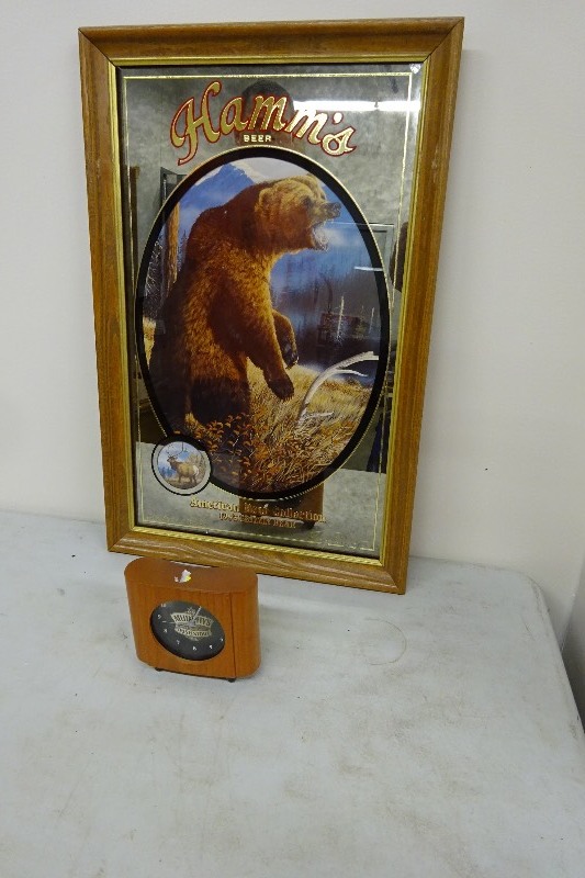 Hamms mirrored picture