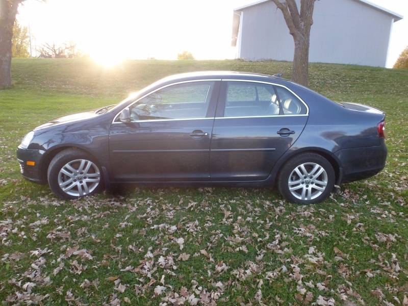 lot 5 image: 2009 Volkswagen Jetta TDI Diesel