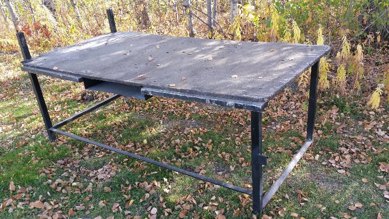 Industrial Heavy-Duty Metal Work Table