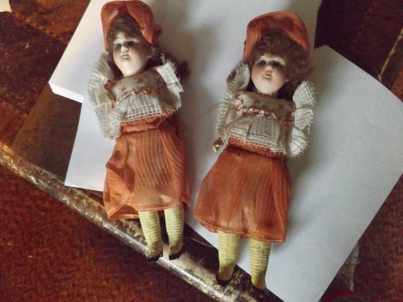 Vintage Twin Dolls - Perfect Condition