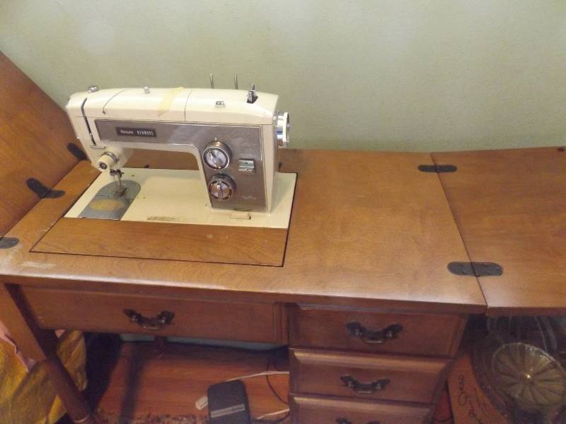 Standing Sewing Machine