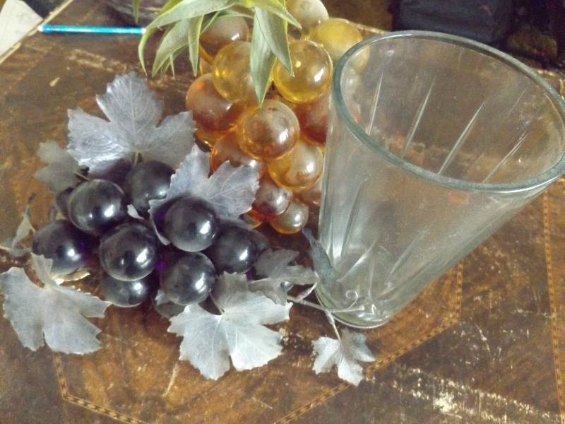 Plastic Grapes, Pineapple, Heavy Clear Glass Vase