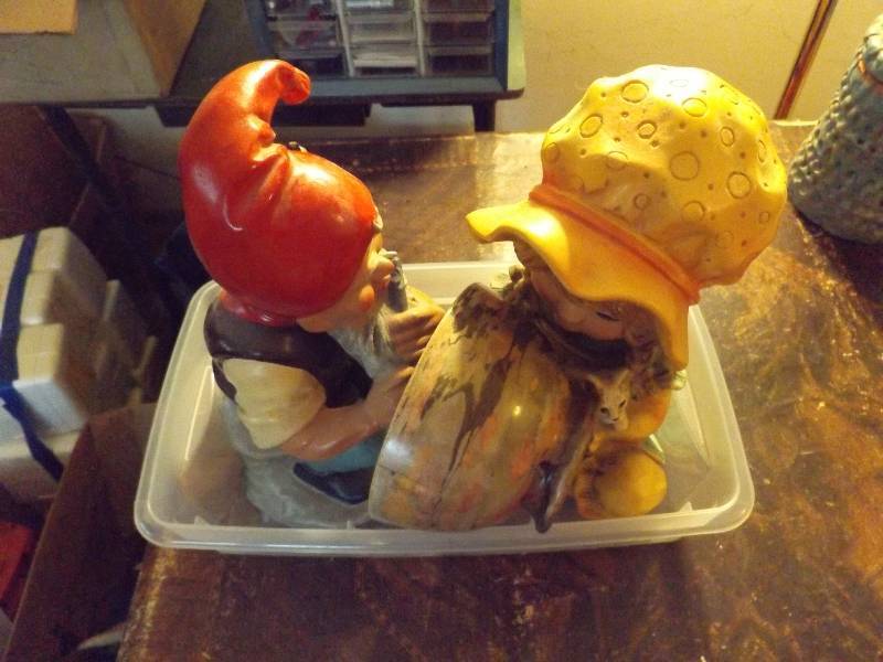 Garden Gnome, Pouty Outdoor Girl, Bowl