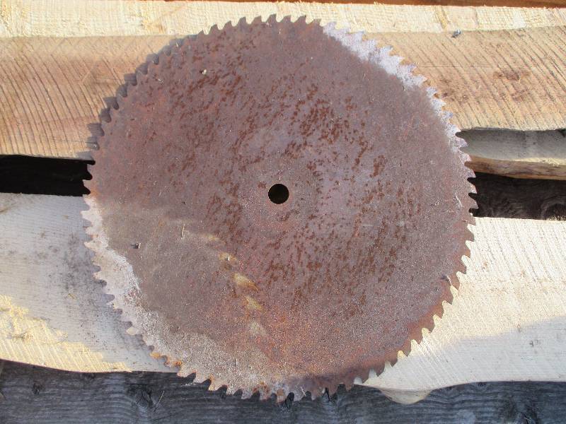 26 round saw blade, 1 12 center ...