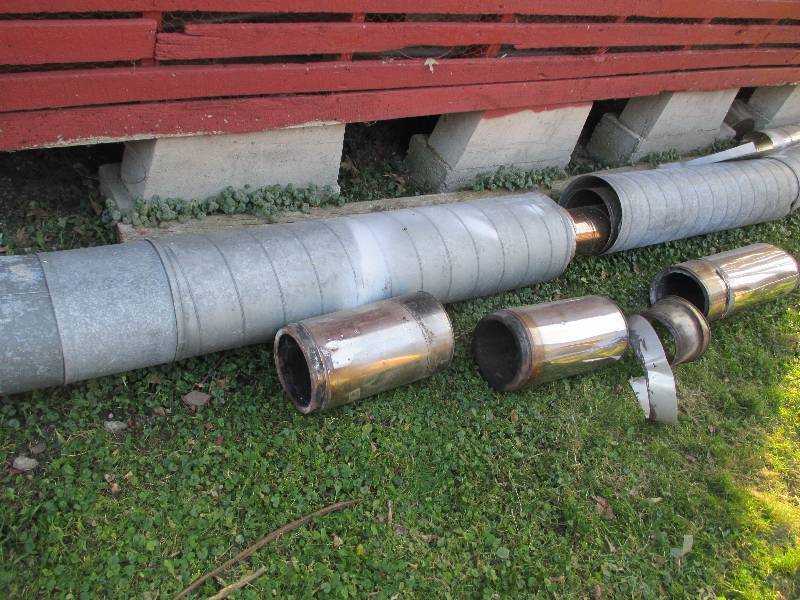 Wood stove pipe, 3 sections, 3 piec...