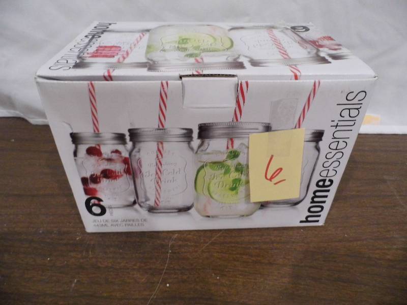 Set of 6 - 15 oz Jars wStraws