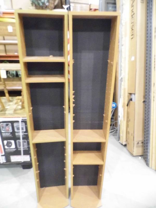 2 CD Towers