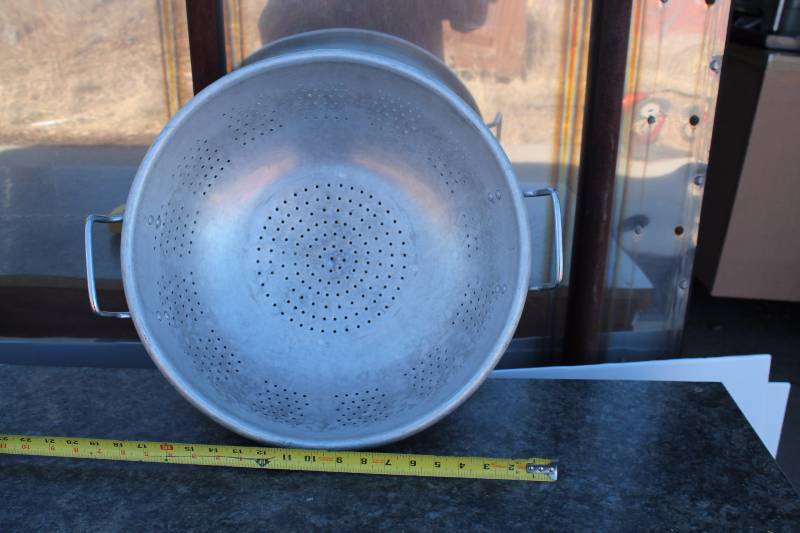 Colander
