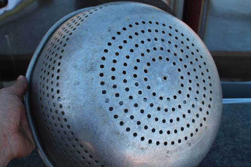 Colander