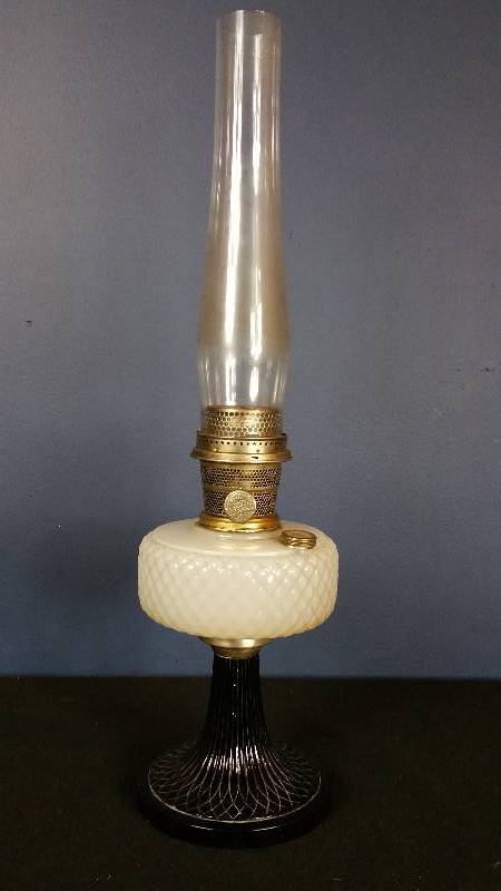 lot 17 image: Aladdin Nu-Type Model B White Moonstone & Black Lamp
