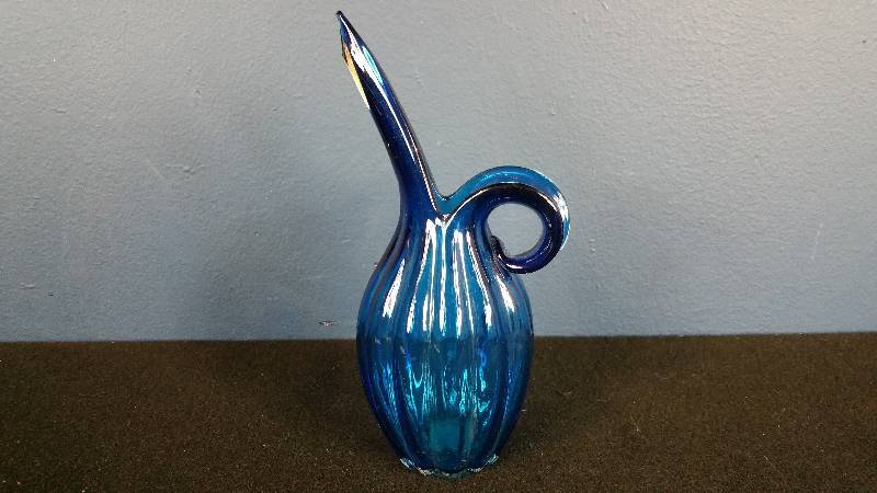 lot 70 image: Kreiss Artistic Blue Glass - Japan