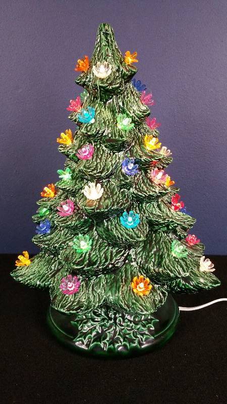 lot 80 image: Vintage Lighted Ceramic Christmas Tree
