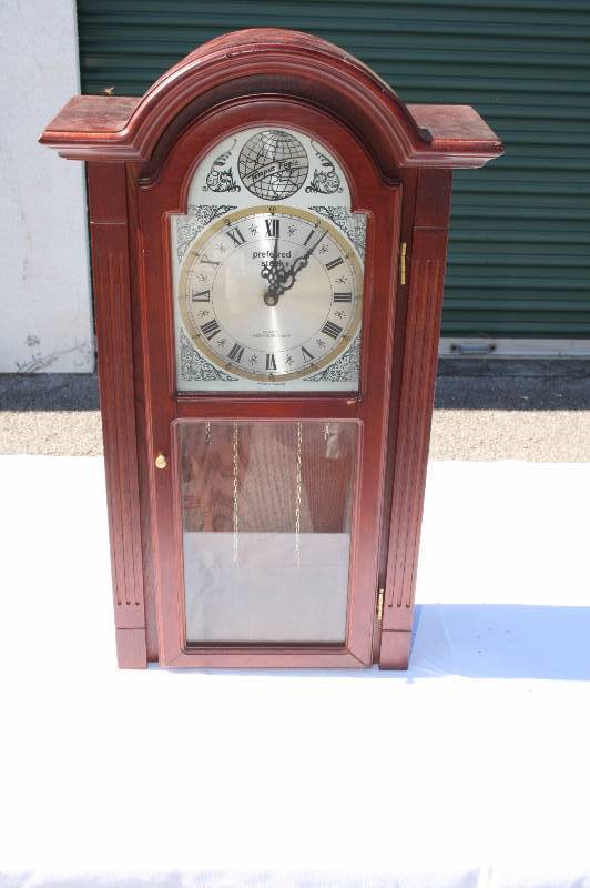 Table top Pendulum Clock